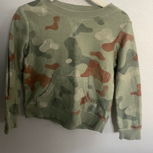 Carters Toddler Boy 24 months Green Camo Print Long Sleeve Top - Picture 6 of 9